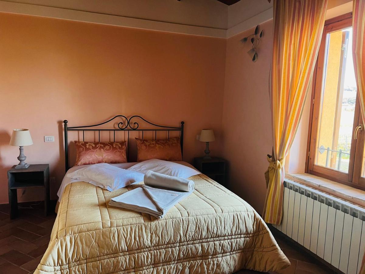 Agriturismo Il Divin Casale 托尔吉亚诺 外观 照片